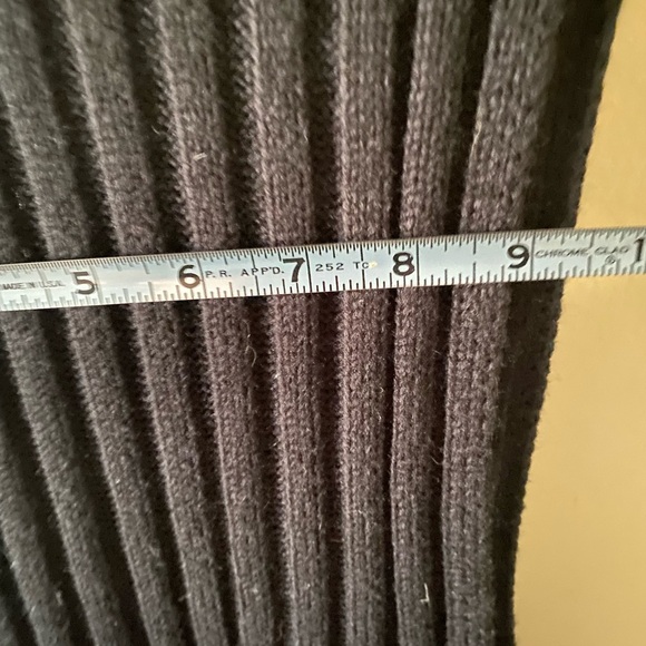 Michael Kors Scarf - Picture 5 of 5